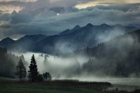 /album/de-verdad-existen-fotografo-encuentra-asombrosos-paisajes-de-cuentos/grimm-7-jpg/